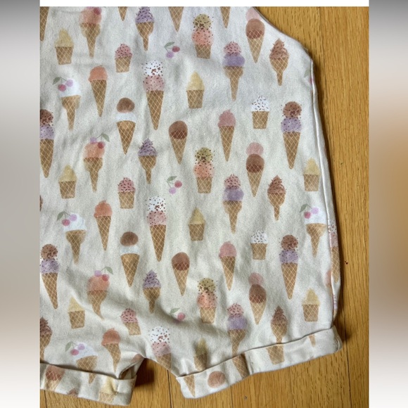 Buscando A Olivia Ice Cream Romper Overalls- 18-24m - Picture 2 of 6